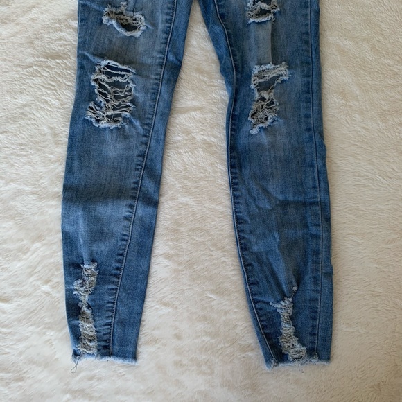 Ripped Skinny Jeans - Picture 2 of 4